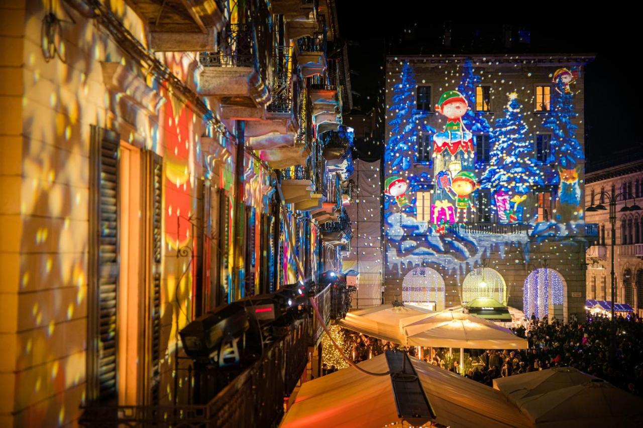 La Finestra Sul Duomo - The House Of Travelers Como Exterior foto
