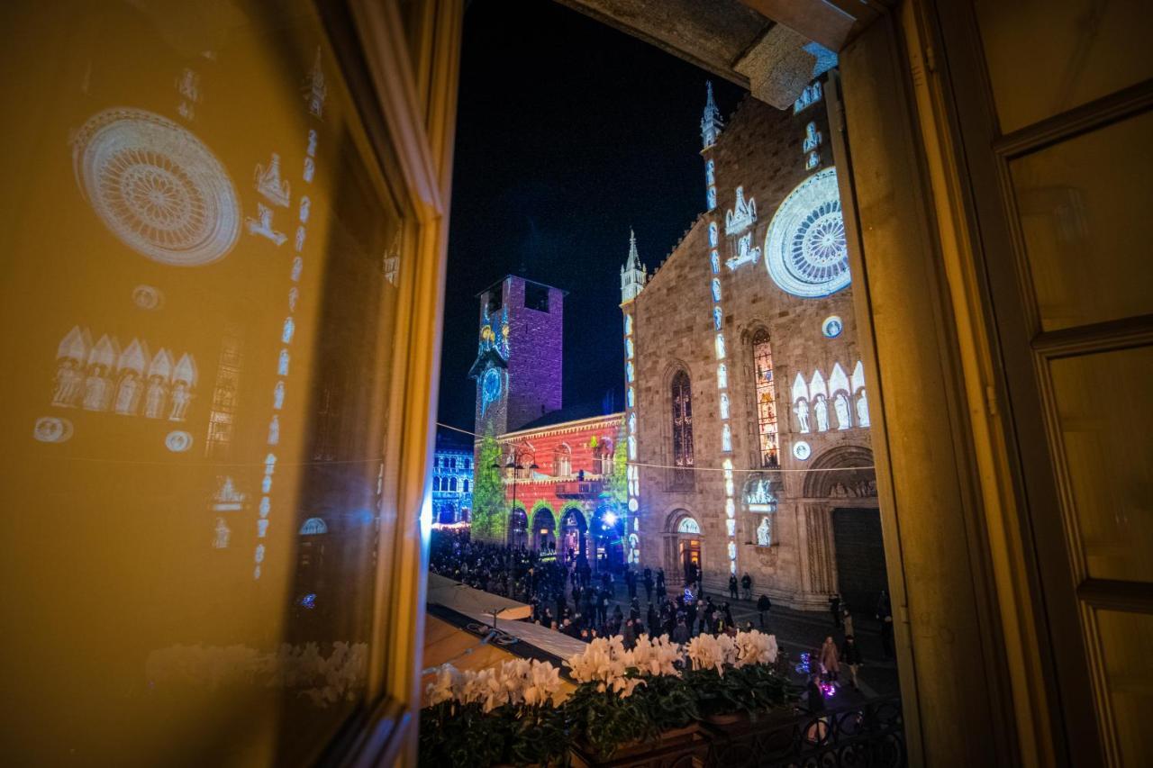 La Finestra Sul Duomo - The House Of Travelers Como Exterior foto